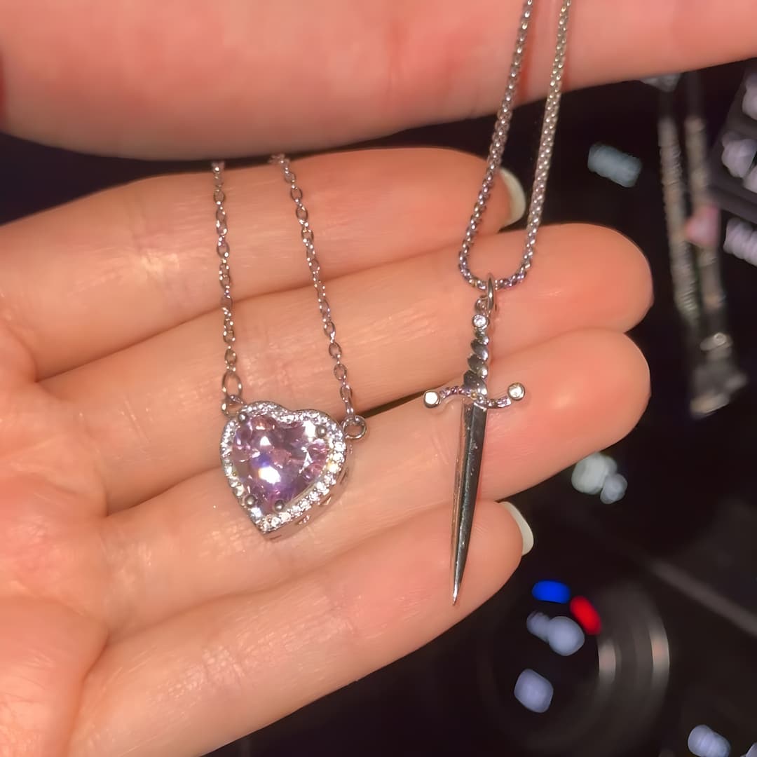 VeroVow™ — Command Attention with a Fierce Symbol of Unbreakable Connection