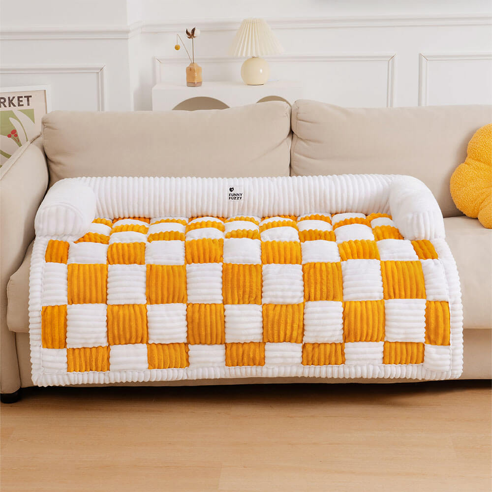 Transform Your Sofa into a Scratch-Resistant Cozy Paradise for Pets!