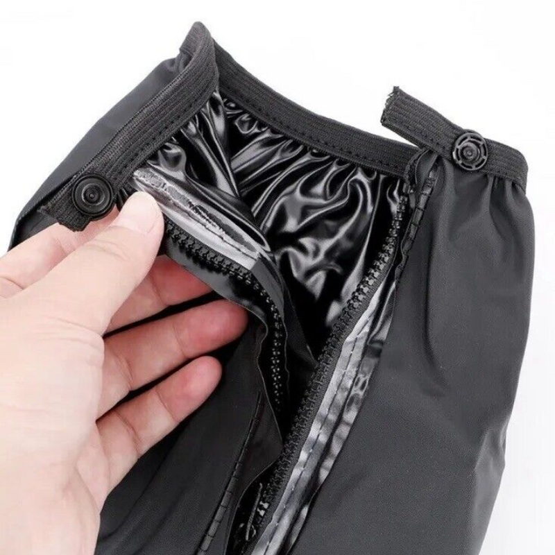 Waterproof Shoe Covers - Secure Grip for Dry Feet and Full Mobility