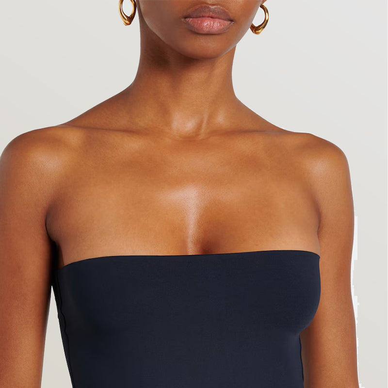 RefinaCurve™ — Shape Your Confidence with All-Day Comfort and Effortless Elegance