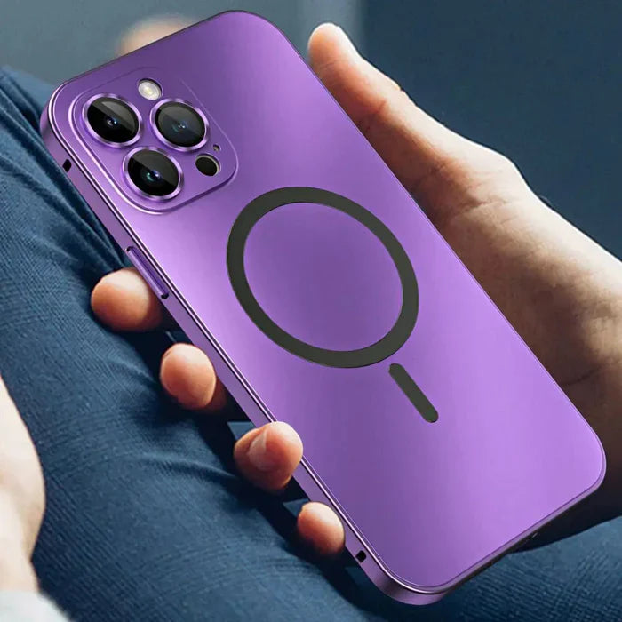 Slim and Durable Metal Smartphone Case for Daily Protection