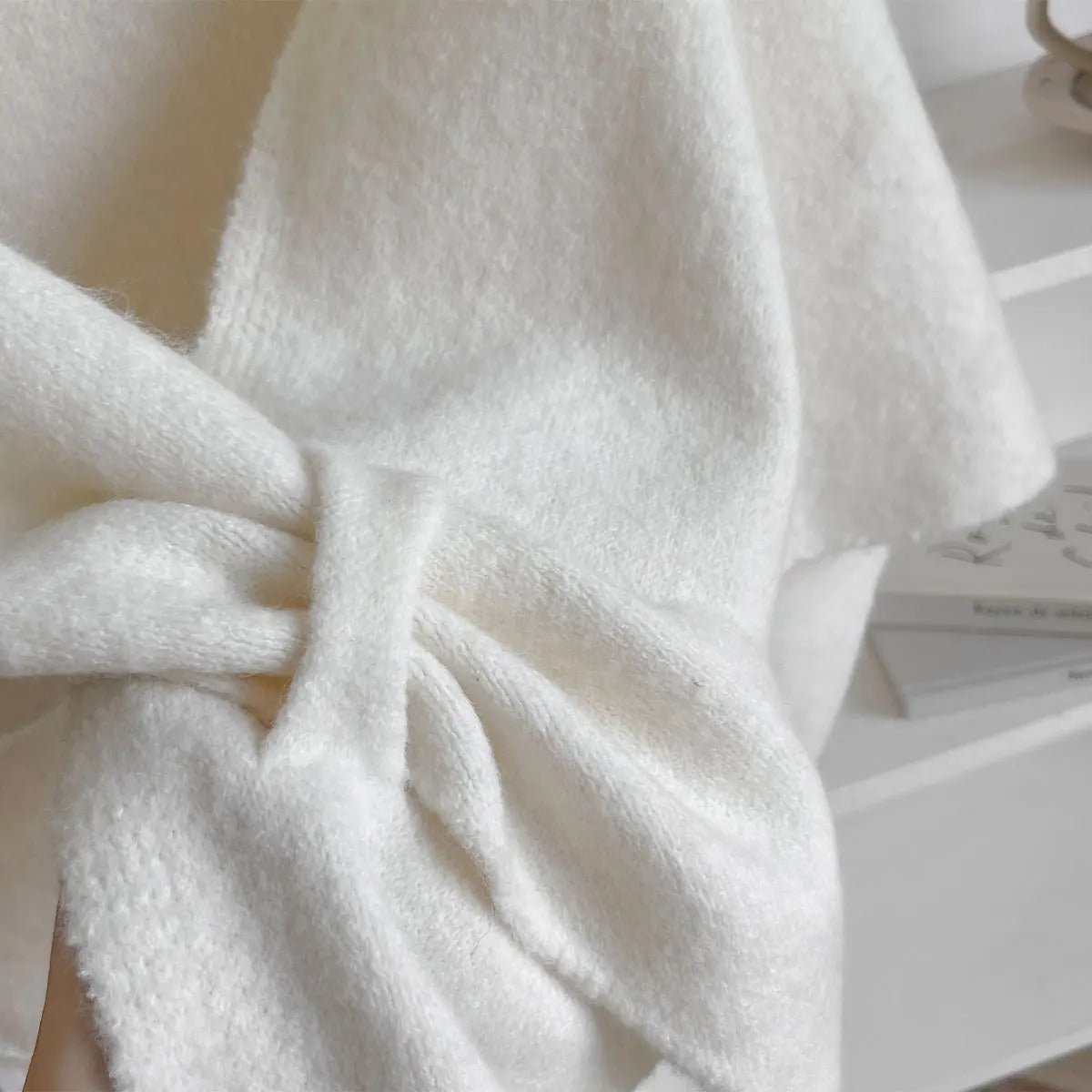 Ariselle Halo™ — Feel Flawlessly Warm and Unstoppably Confident Wherever You Go