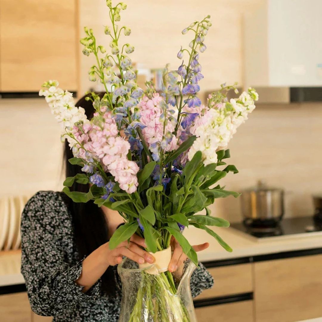 Florafine™ Stem Sculptor — Transform Any Bouquet into a Stunning Masterpiece Instantly