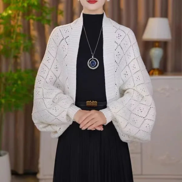 VeloraShawl™ — Wrap Yourself in Effortless Warmth and Chic Confidence