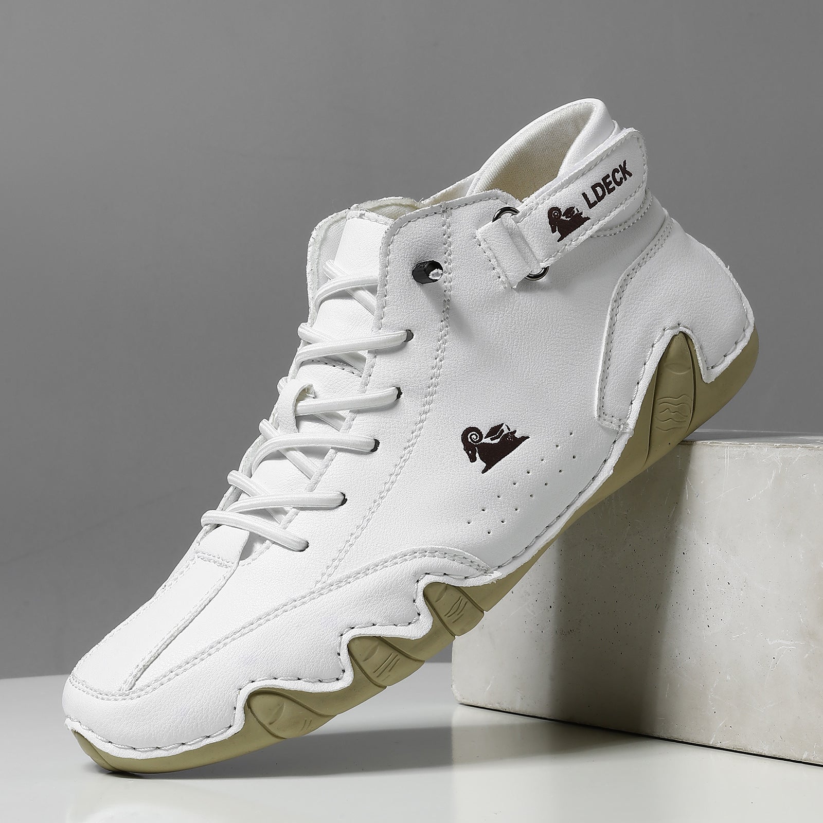 RaminaStride™ — Stylish Orthopedic Support That Makes Every Step Pain-Free and Confident