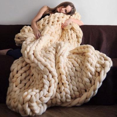 Microsuede Blanket – Experience Cozy Comfort and Warmth
