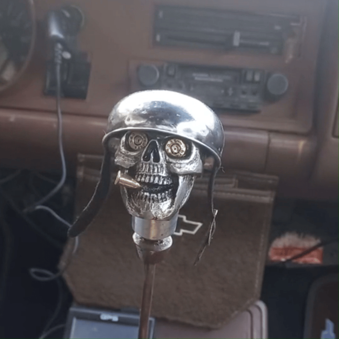 Shift Grip for Enhanced Driving Experience and Powerful Character