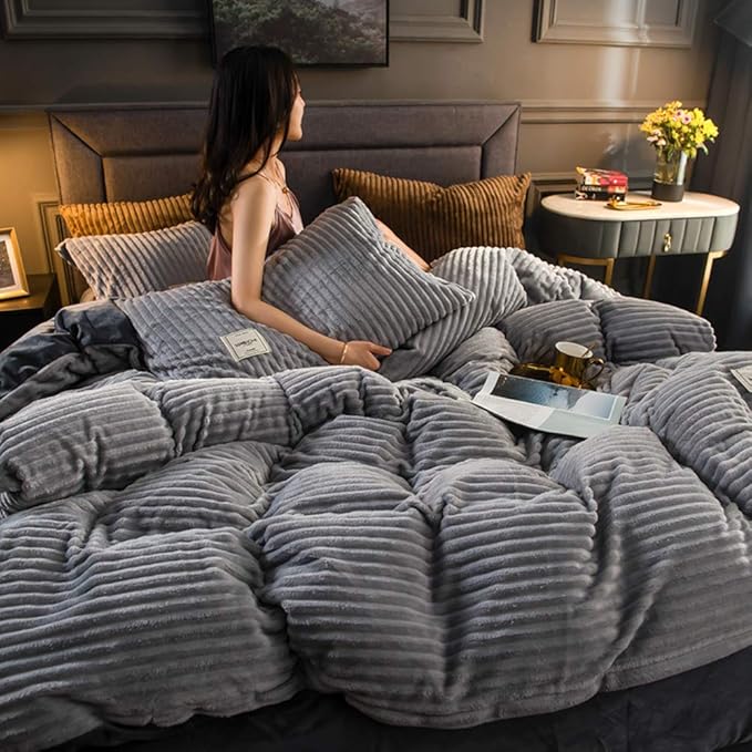 Coral Fleece Bed Cover – Experience Embracing Warmth for Cold Nights
