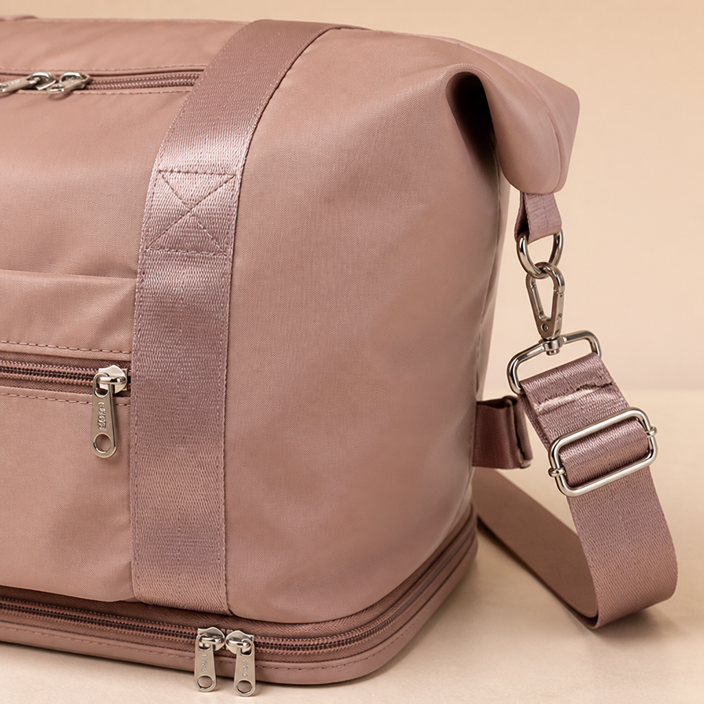 VastroFlex™ — Effortless Packing Freedom That Never Lets You Down