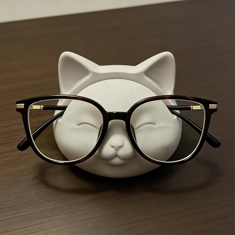 WhiskerNest — Stylish and Charming Organization for a Stress-Free Desk