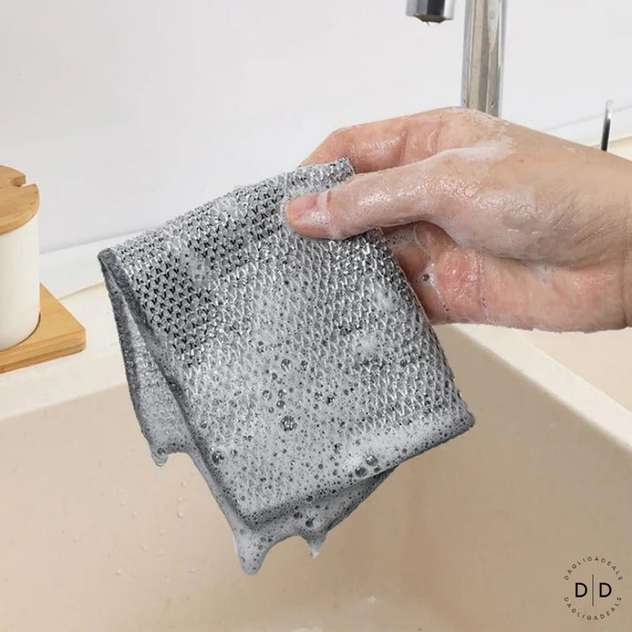 SoftTork™ | Scratch-free cleaning – perfect for all surfaces