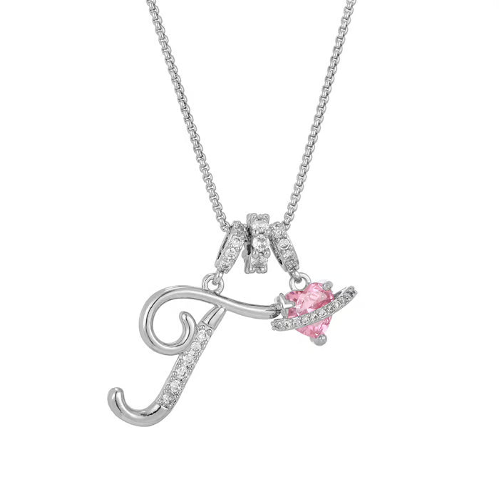 Personalized Initial Necklace – Add Style and Confidence