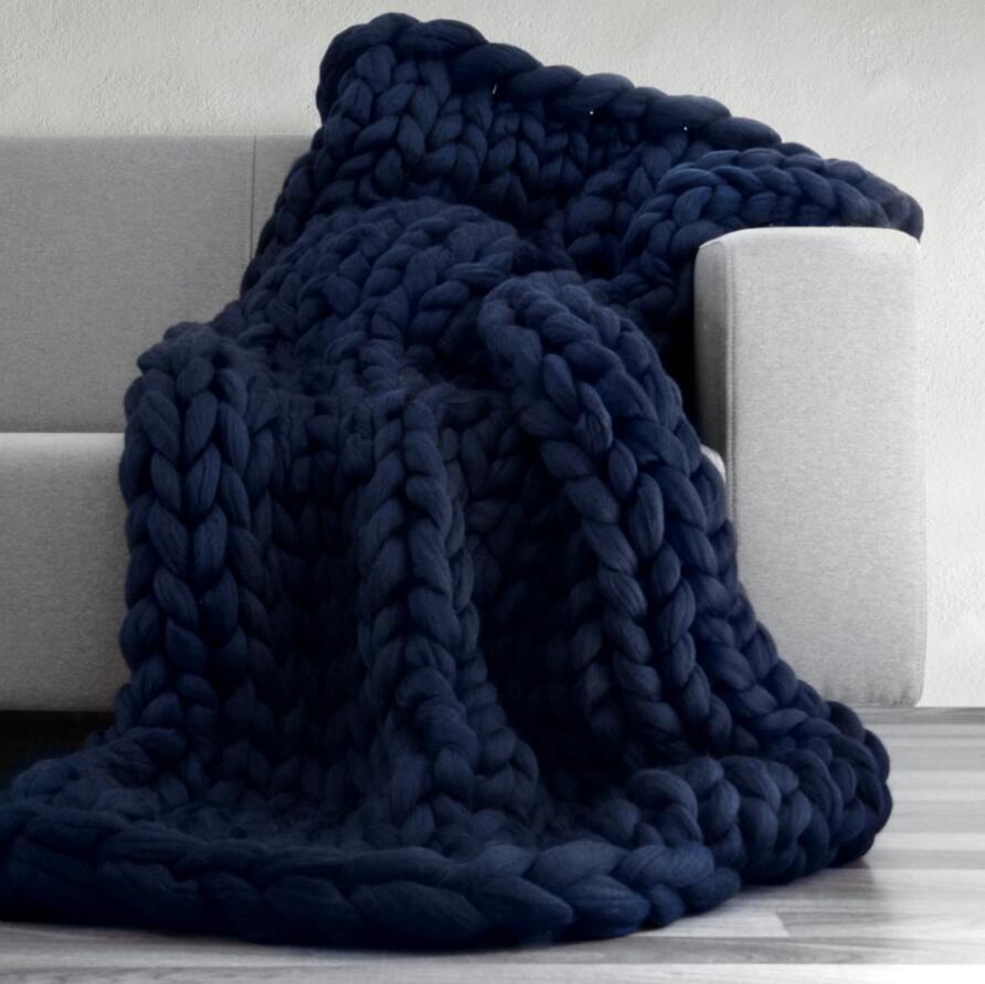 Microsuede Blanket – Experience Cozy Comfort and Warmth