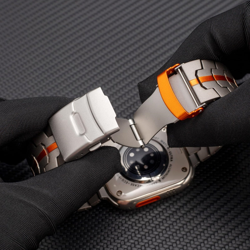 Apple Watch Titanium Bracelet