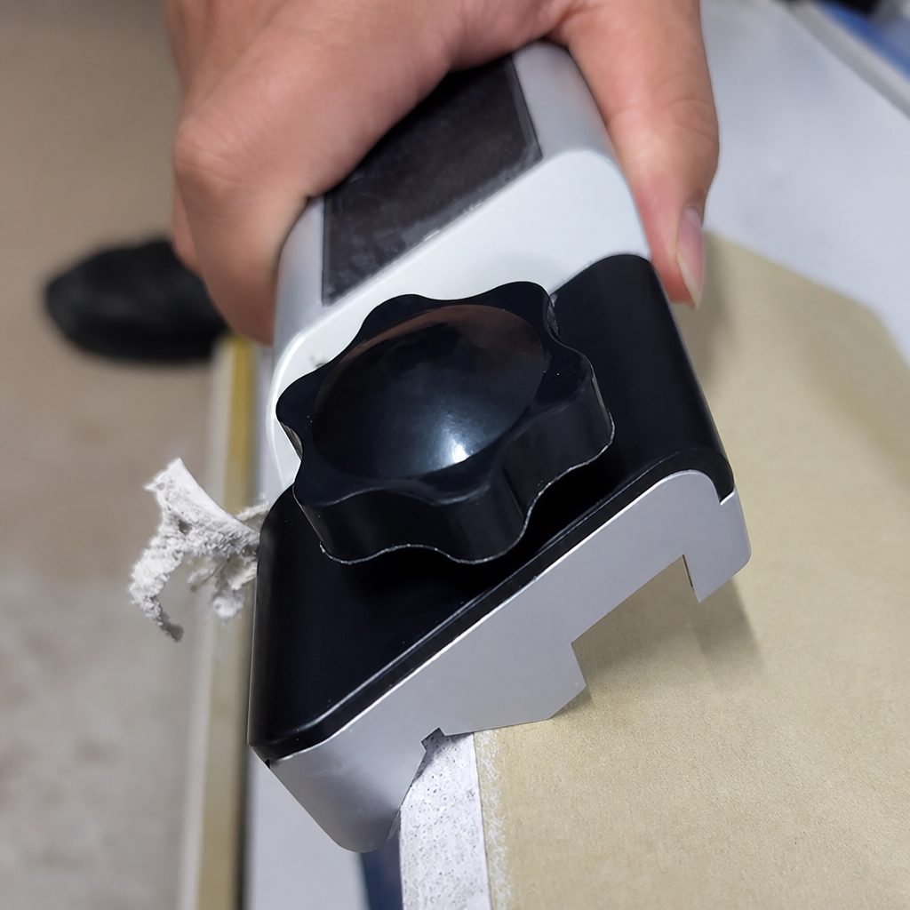 TitanEdge™ — Master Every Cut with Effortless Precision and Unbeatable Control