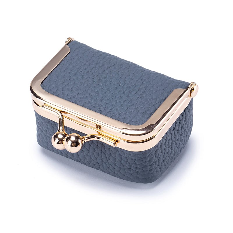 LumiCraft™ Mini Jewelry Vault — Carry Chic Confidence with Perfectly Organized Sparkle