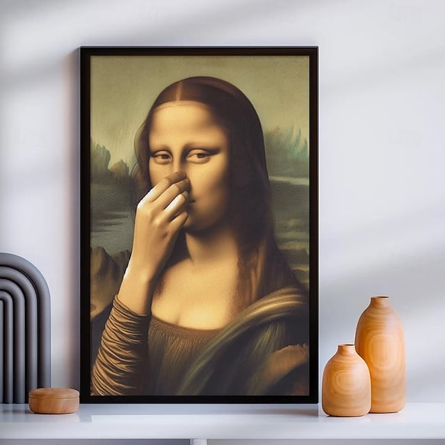 Charming Bathroom Decor that Delights Guests and Sparks Laughter