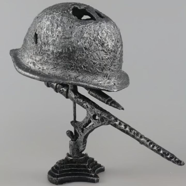 Vintage Helmet Lamp - Illuminate Your Home with Historical Charm