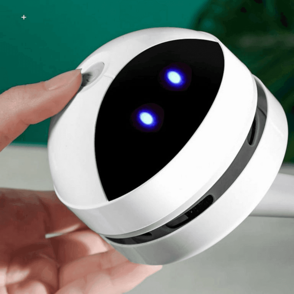 Rechargeable USB Desk Vacuum Robot for Simple Dust Removal