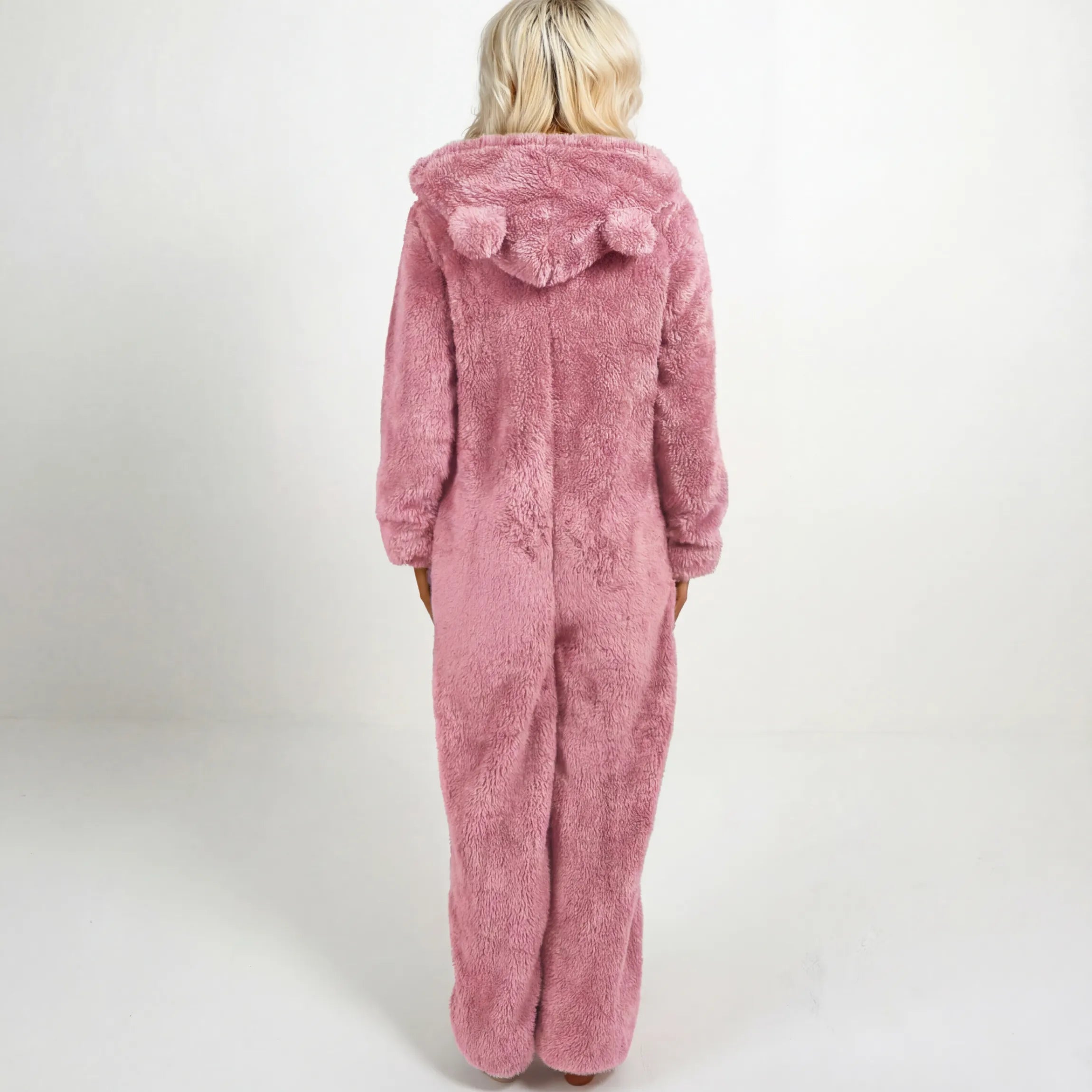 BujiBear™ — Wrap Yourself in Plush Warmth and Whimsical Comfort