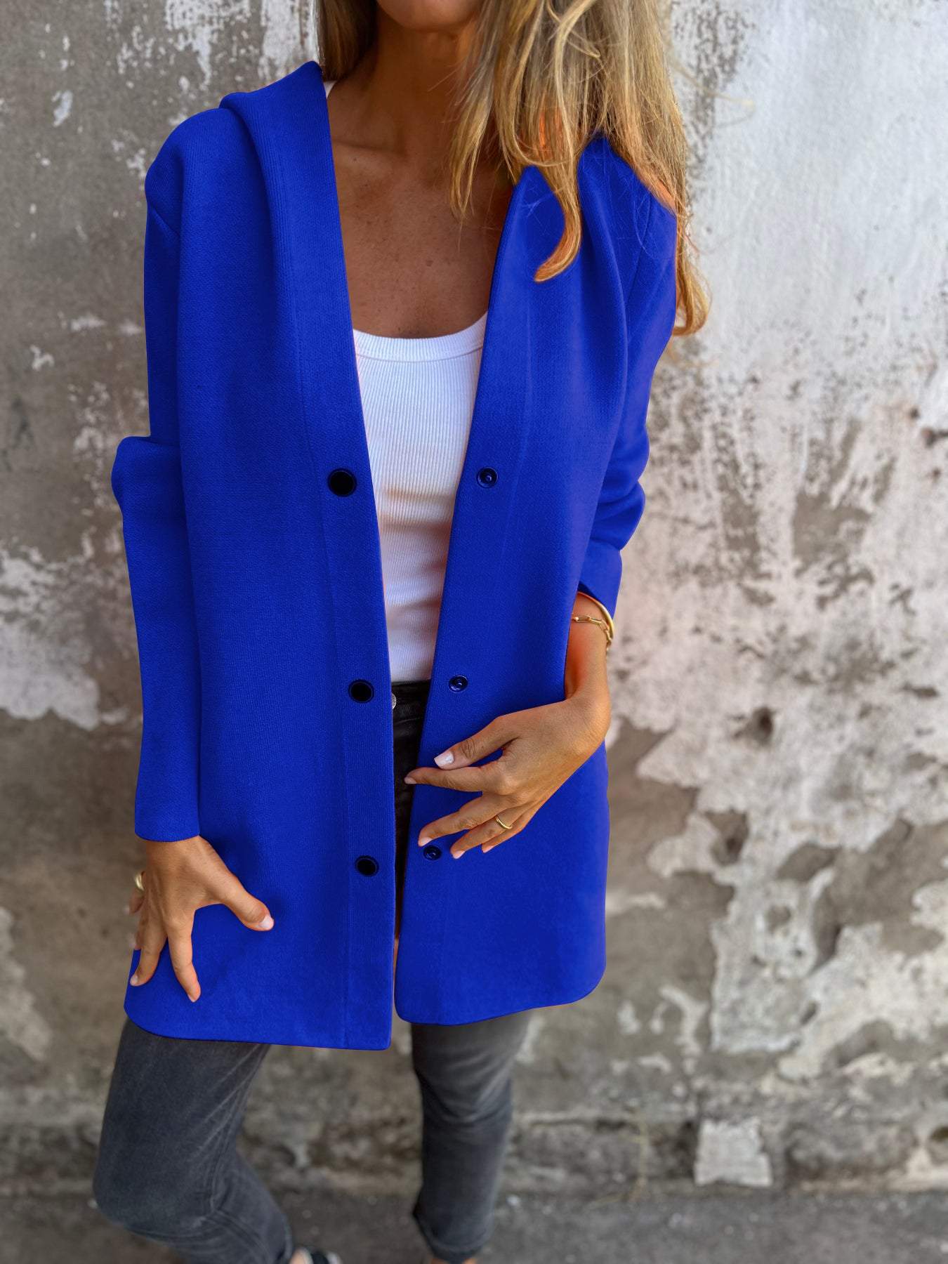 BorealisShield™ — Own Every Storm with Lightweight Warmth and Unmatched Style