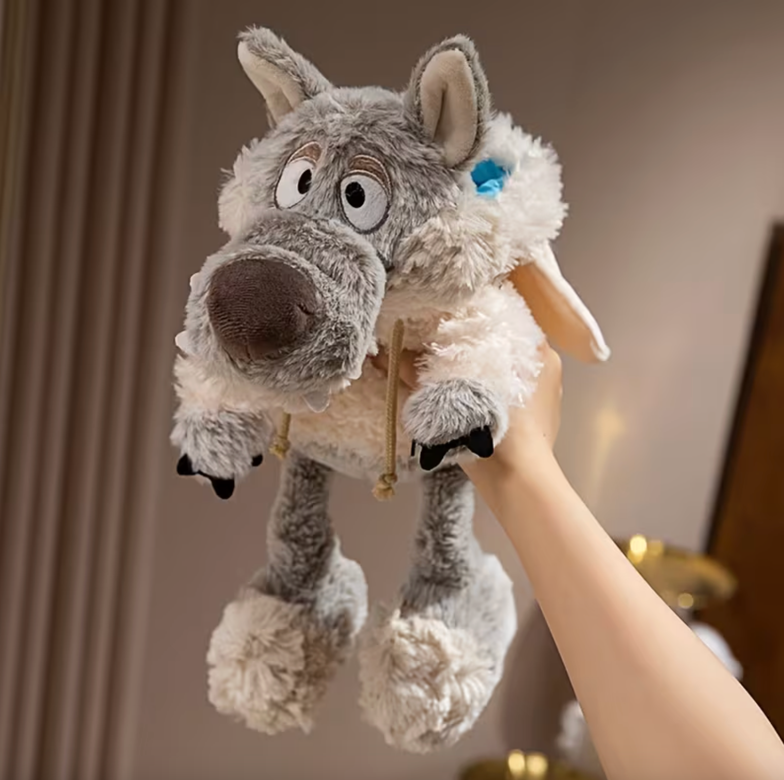 Cuddle Buddy - Experience Comfort with the Plush Companion That Warms Your Heart
