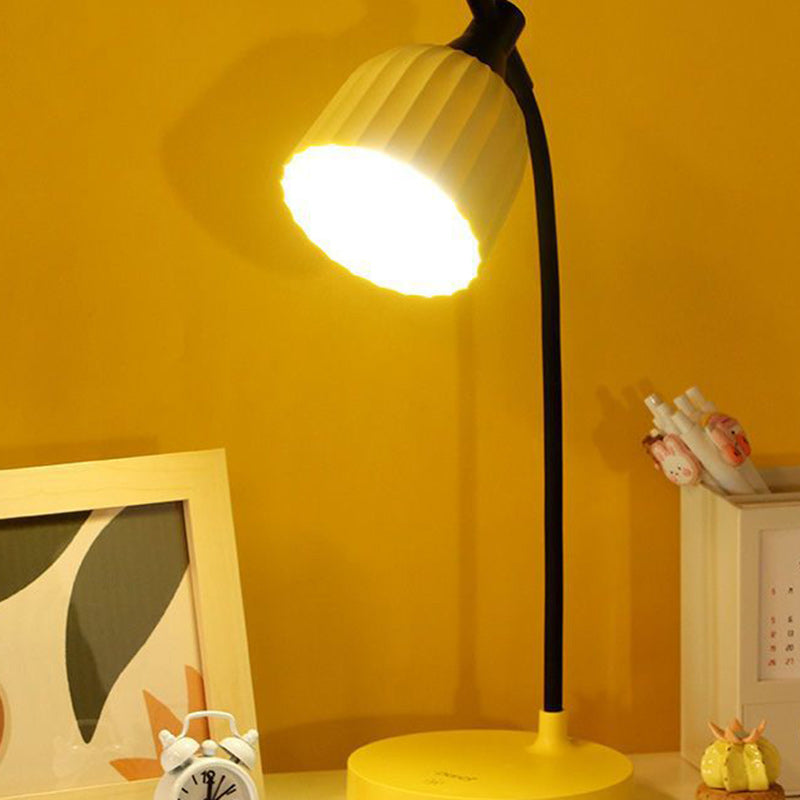 Flexible LED Table Lamp