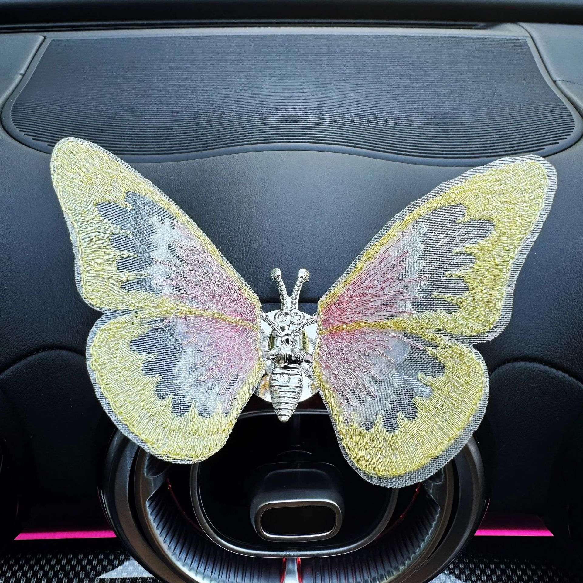 Transform Your Car into a Fresh Oasis of Elegance and Pure Driving Joy