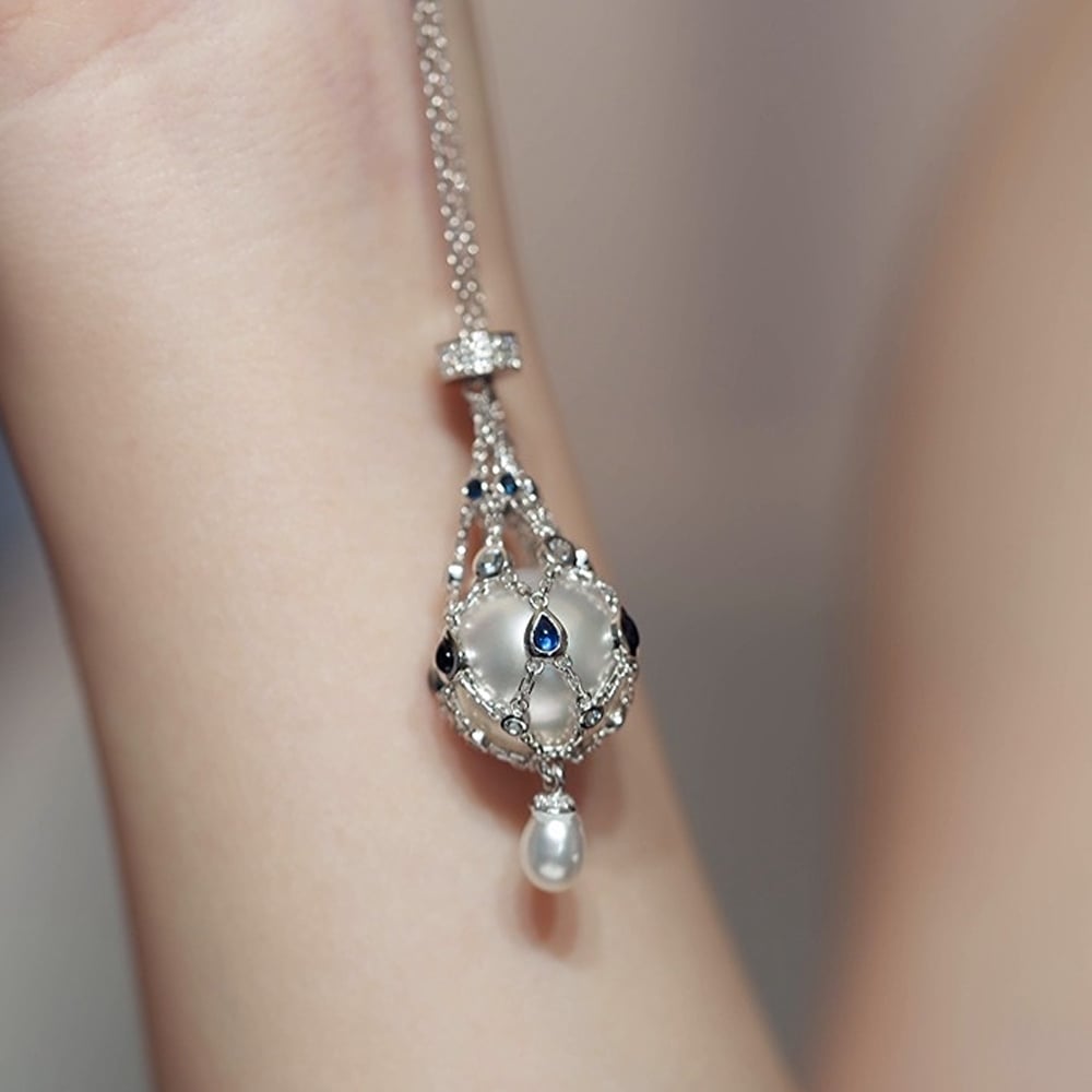 LumaPearl™ — Illuminate Your Look with Authentic Elegance and Unforgettable Grace