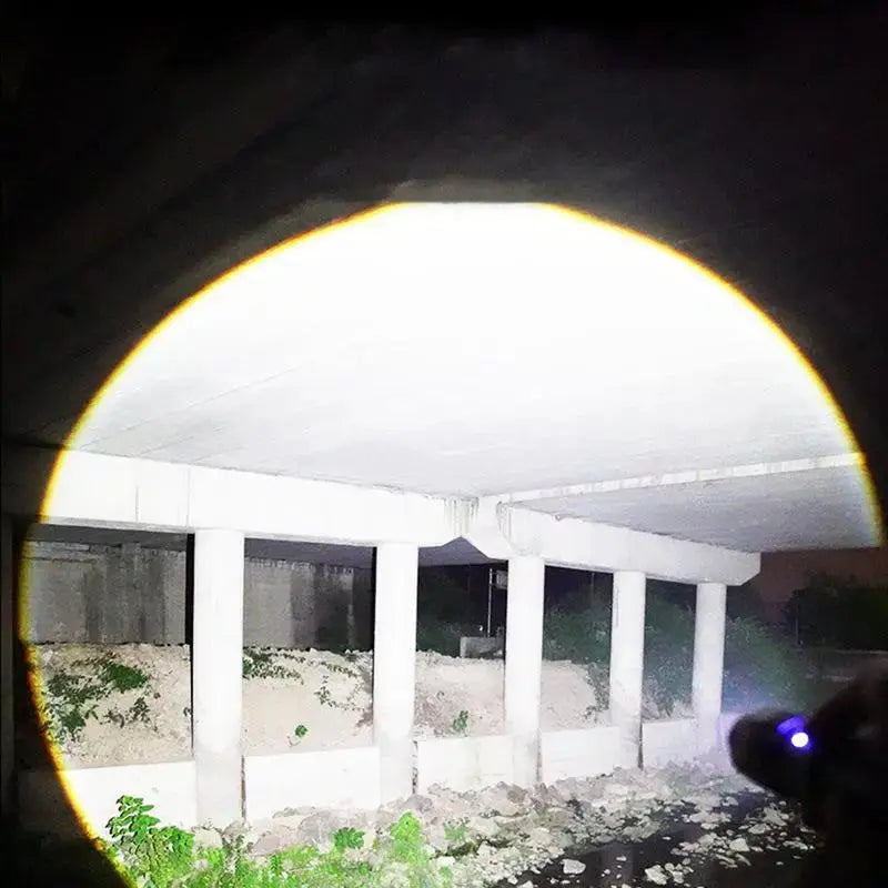 Ultra-bright LED torch – Highly bright, sturdy & dependable