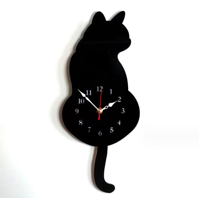 Cat Motion Wall Clock with Moving Tail Feature