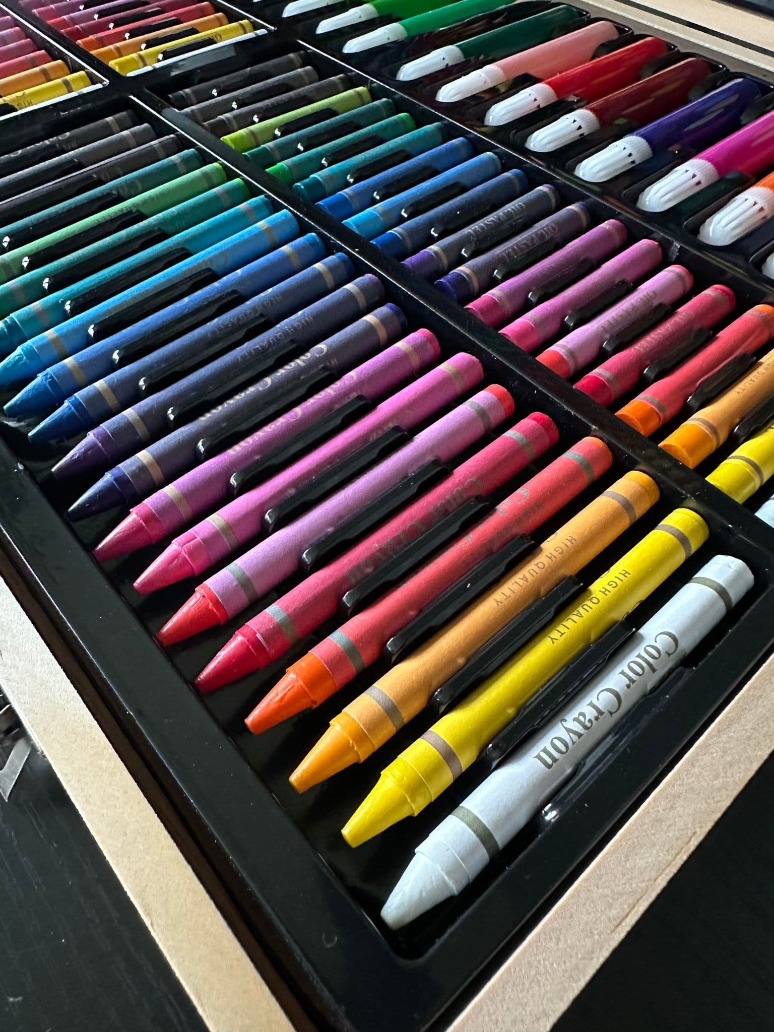 Unleash Your Creativity with 180 Colors and Tools