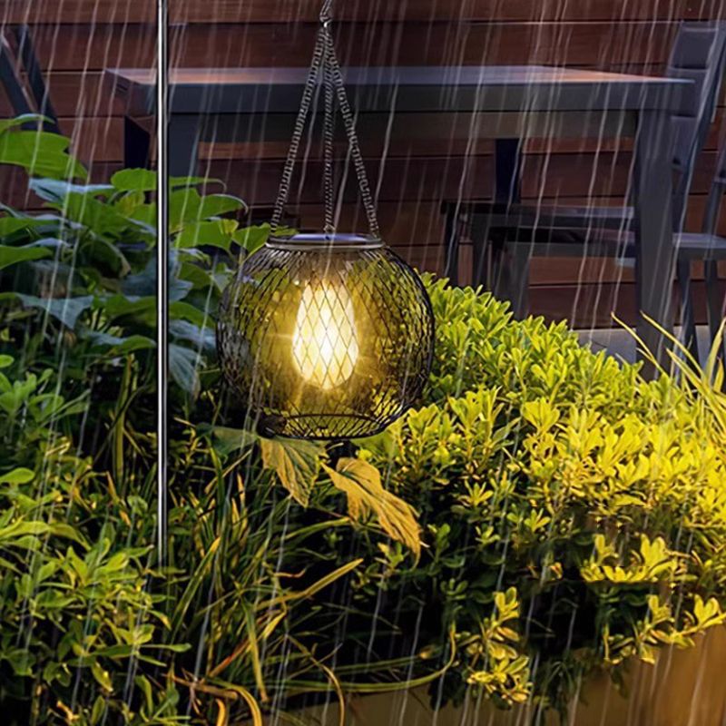 Solar Lanterns – Transform Your Garden into a Cozy Oasis Without Electricity
