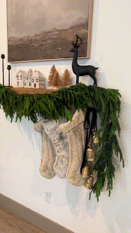 Everpine Charm™ Garland — Wrap Your Home in Cozy, Lush Holiday Magic