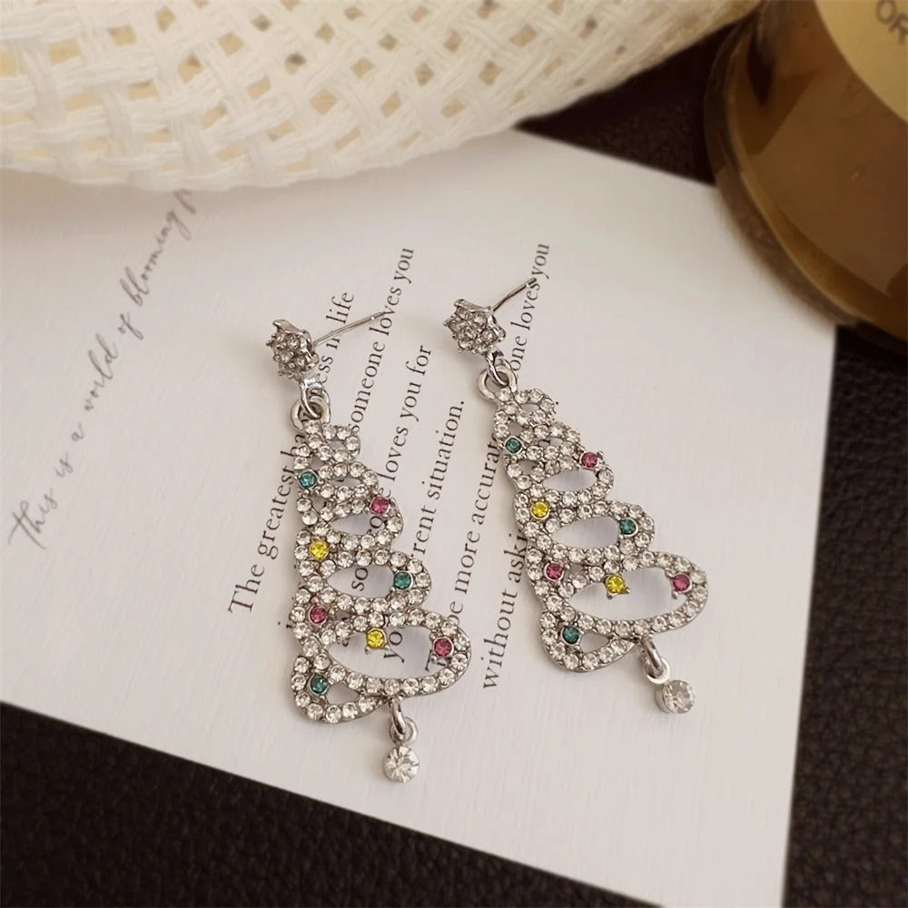 LumaBelle™ Christmas Earrings — Shine Bright All Season with Featherlight Festive Glam
