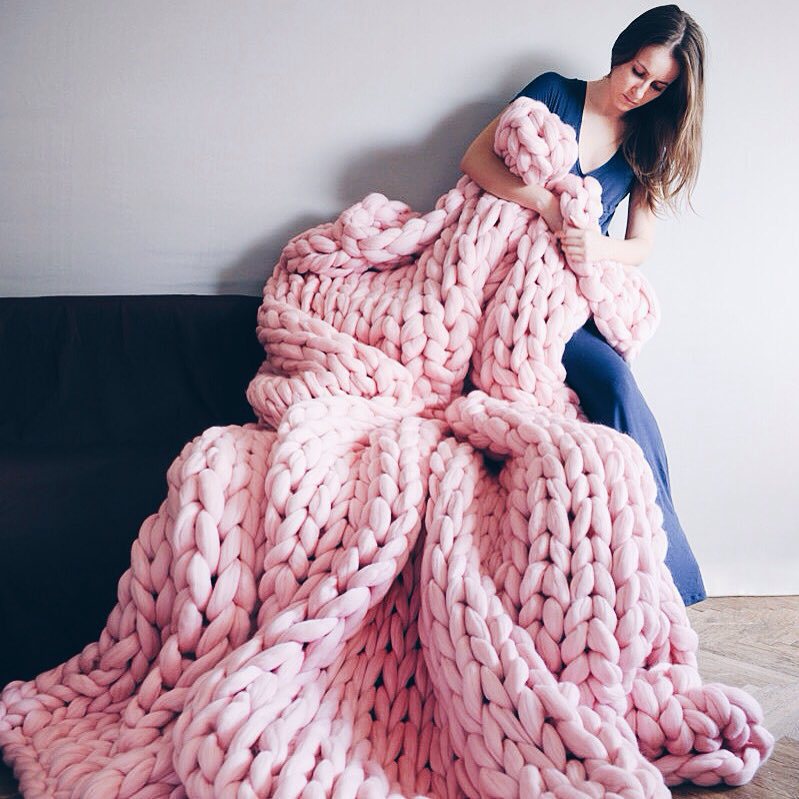 Microsuede Blanket – Experience Cozy Comfort and Warmth