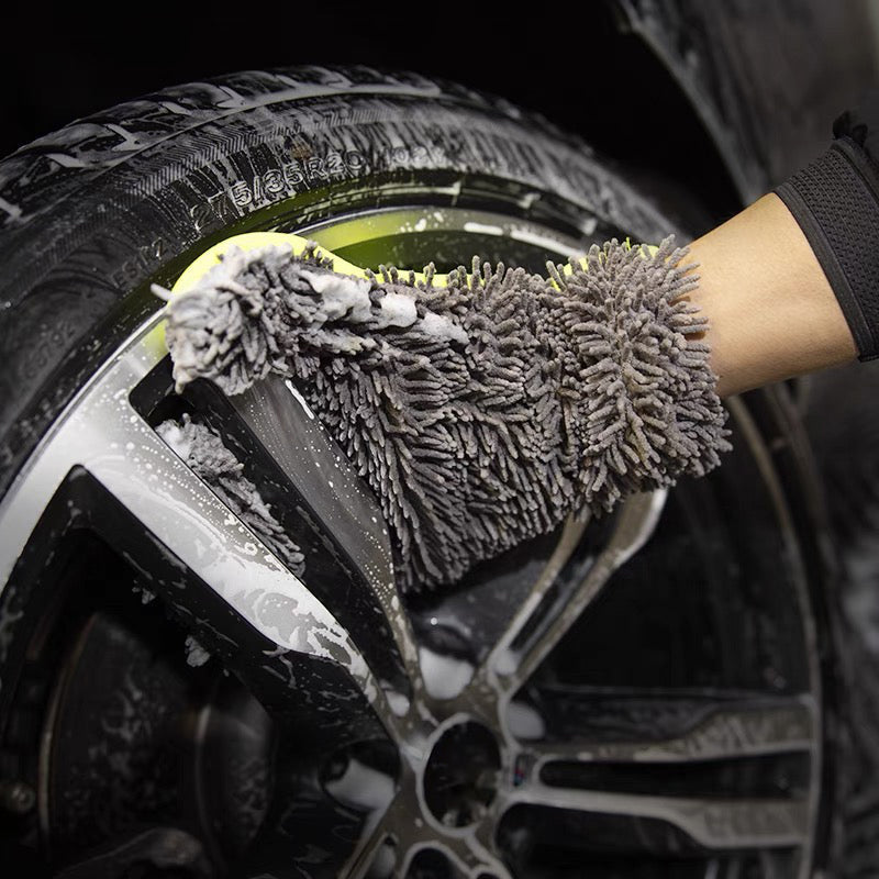 Buy One, Get One Free | Grip Tool for Effortless Dirt Removal and Shine