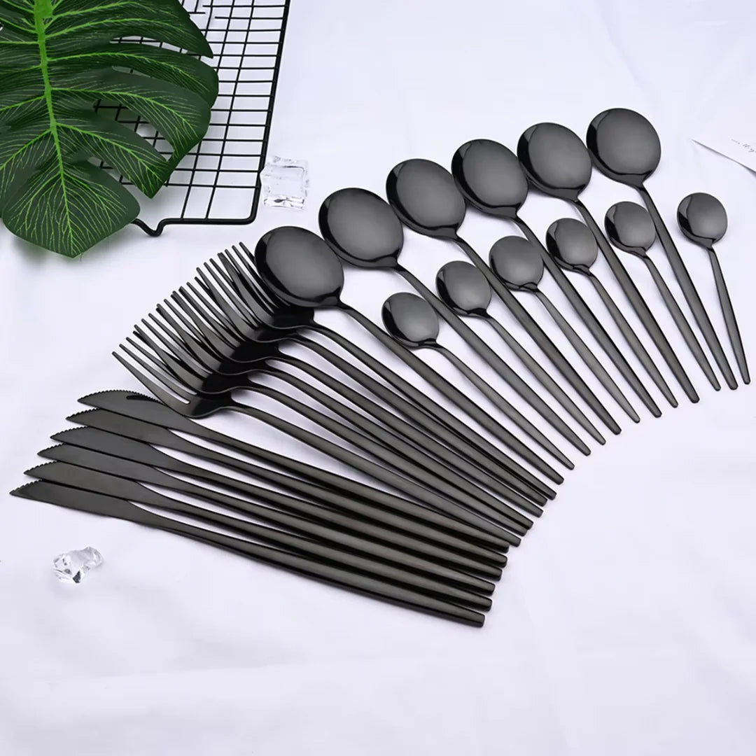 Matte Black Tableware Set - Elegant Organization for Every Dinner