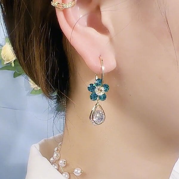 Radiant Elegance – Shine Blossom for Every Occasion