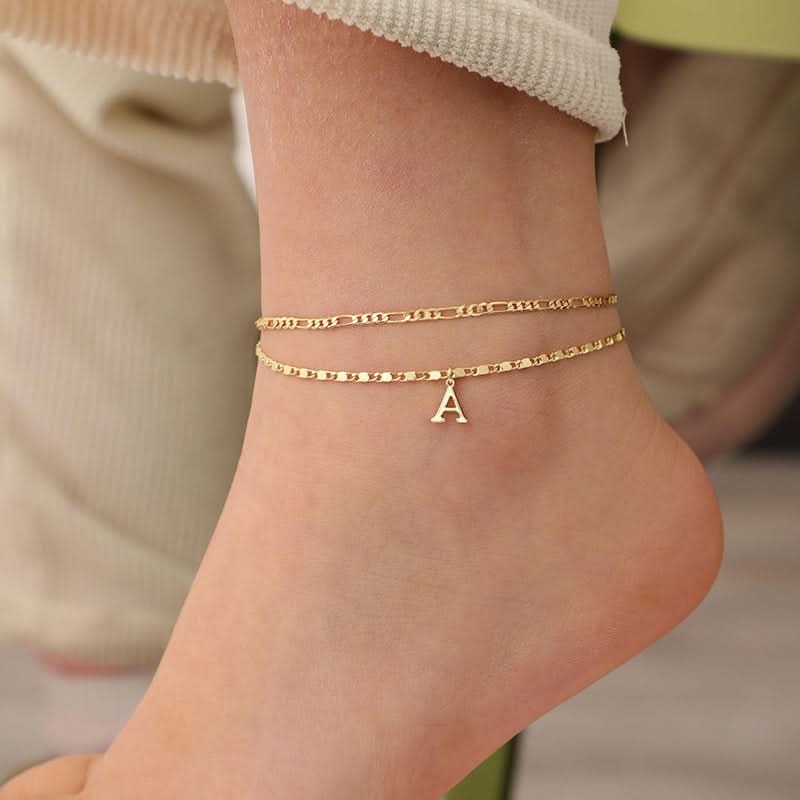 Foot Shine – Provides Glamorous Luster and All-Day Comfort