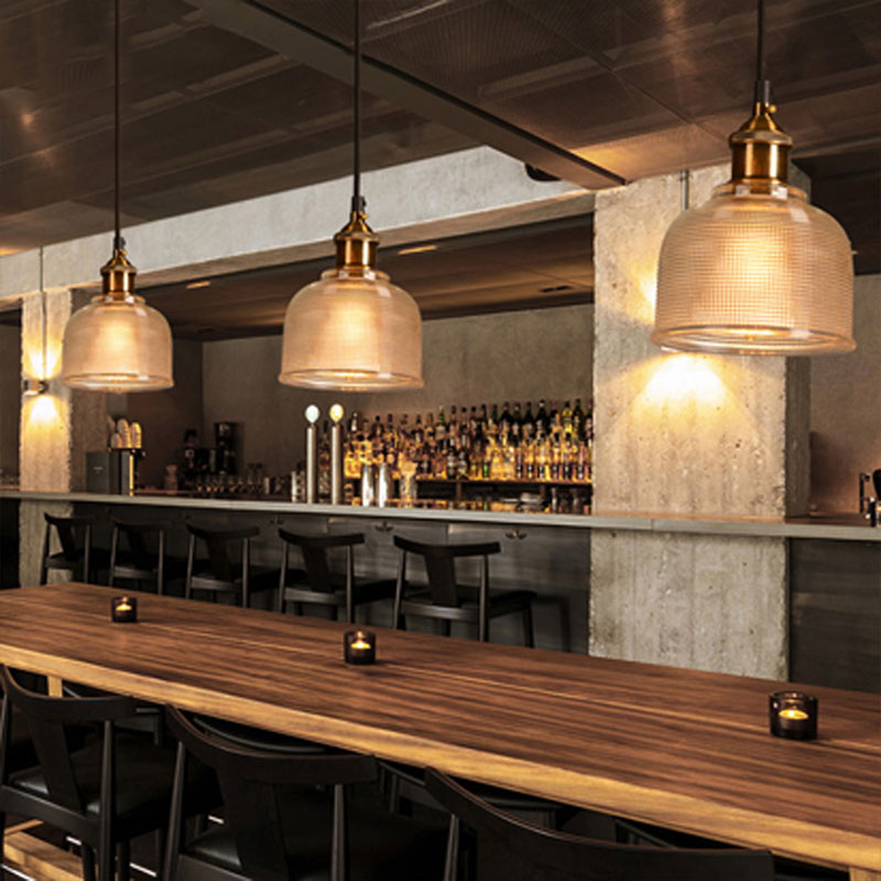 Transforms Spaces into Cozy Retreats Full of Style and Charm