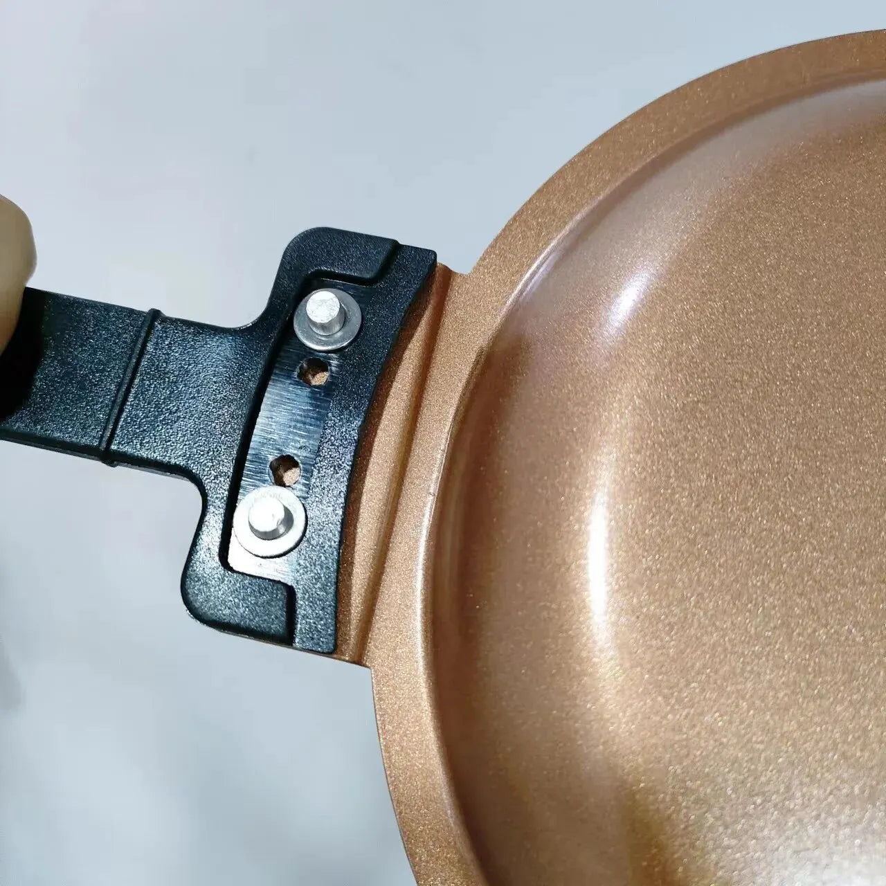 RamoraGlide™ — Effortless Cooking That Makes Every Meal a Moment of Joy