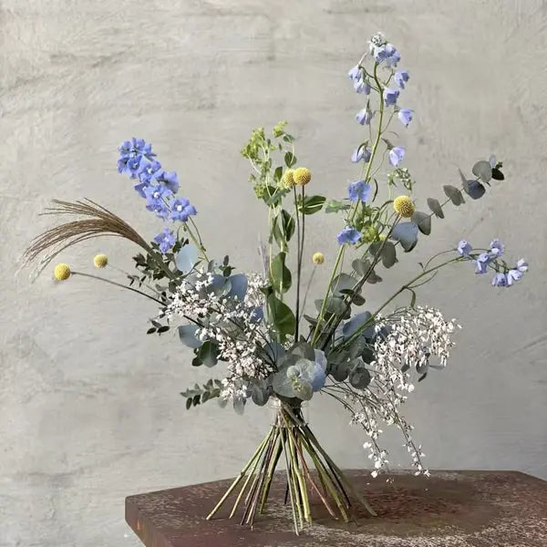 Florafine™ Stem Sculptor — Transform Any Bouquet into a Stunning Masterpiece Instantly