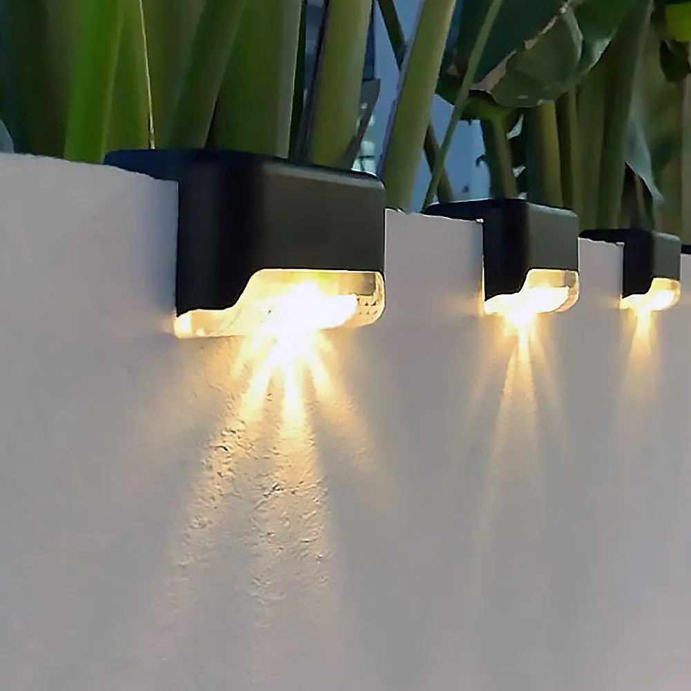 4-Piece Solar Patio Lighting Set – Weather-Resistant Outdoor Lights