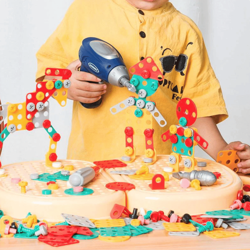 Creative Kit – Learn, Explore, and Create Playfully