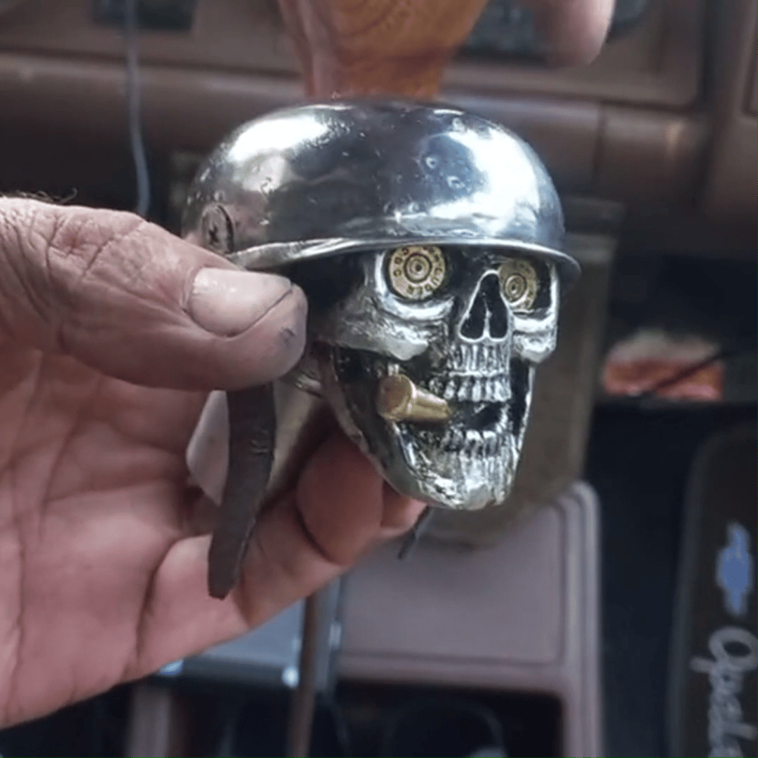 Shift Grip for Enhanced Driving Experience and Powerful Character
