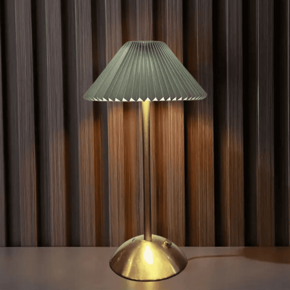 GlowLight | Modern and Wireless Table Lamp