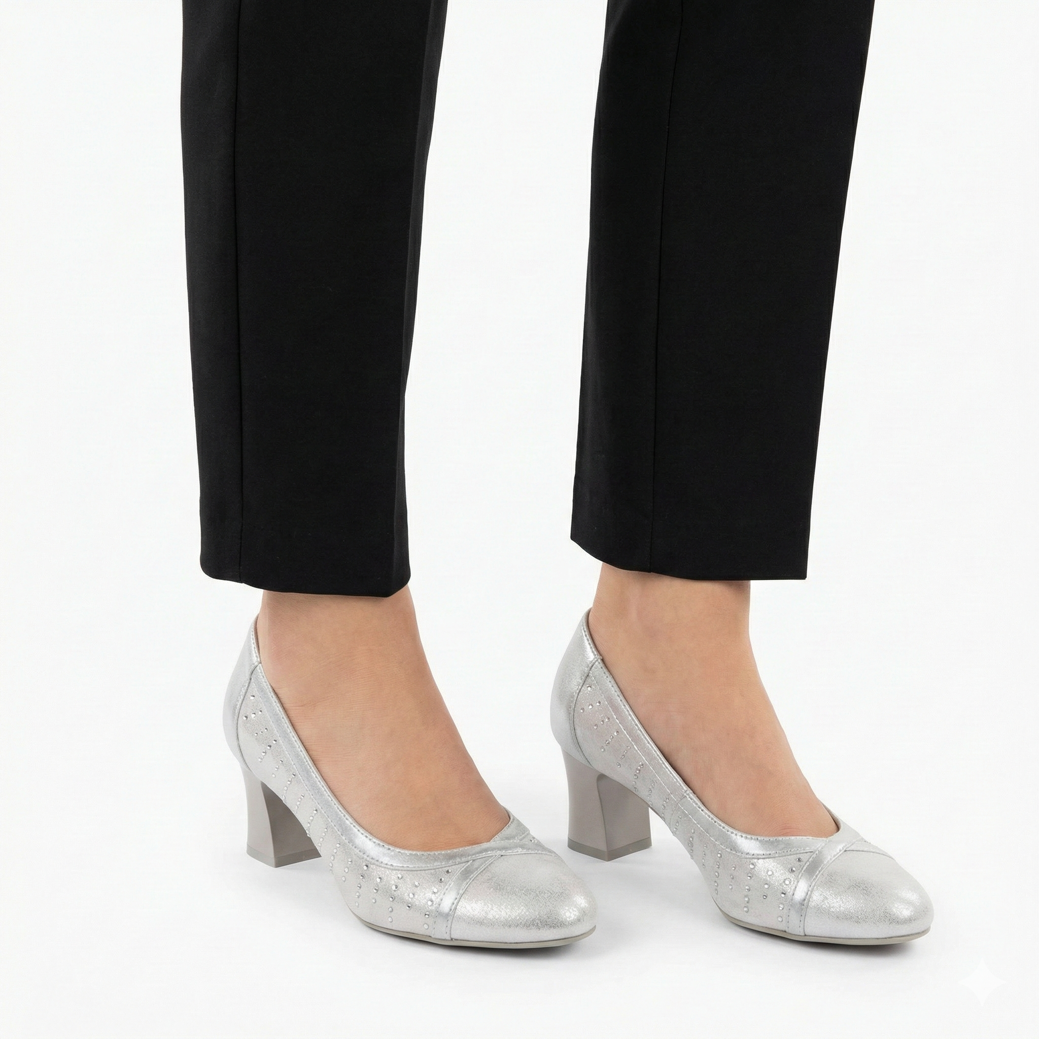 VeloraStride™ — Glide Light as Air with Cozy, Sweat-Free Winter Power