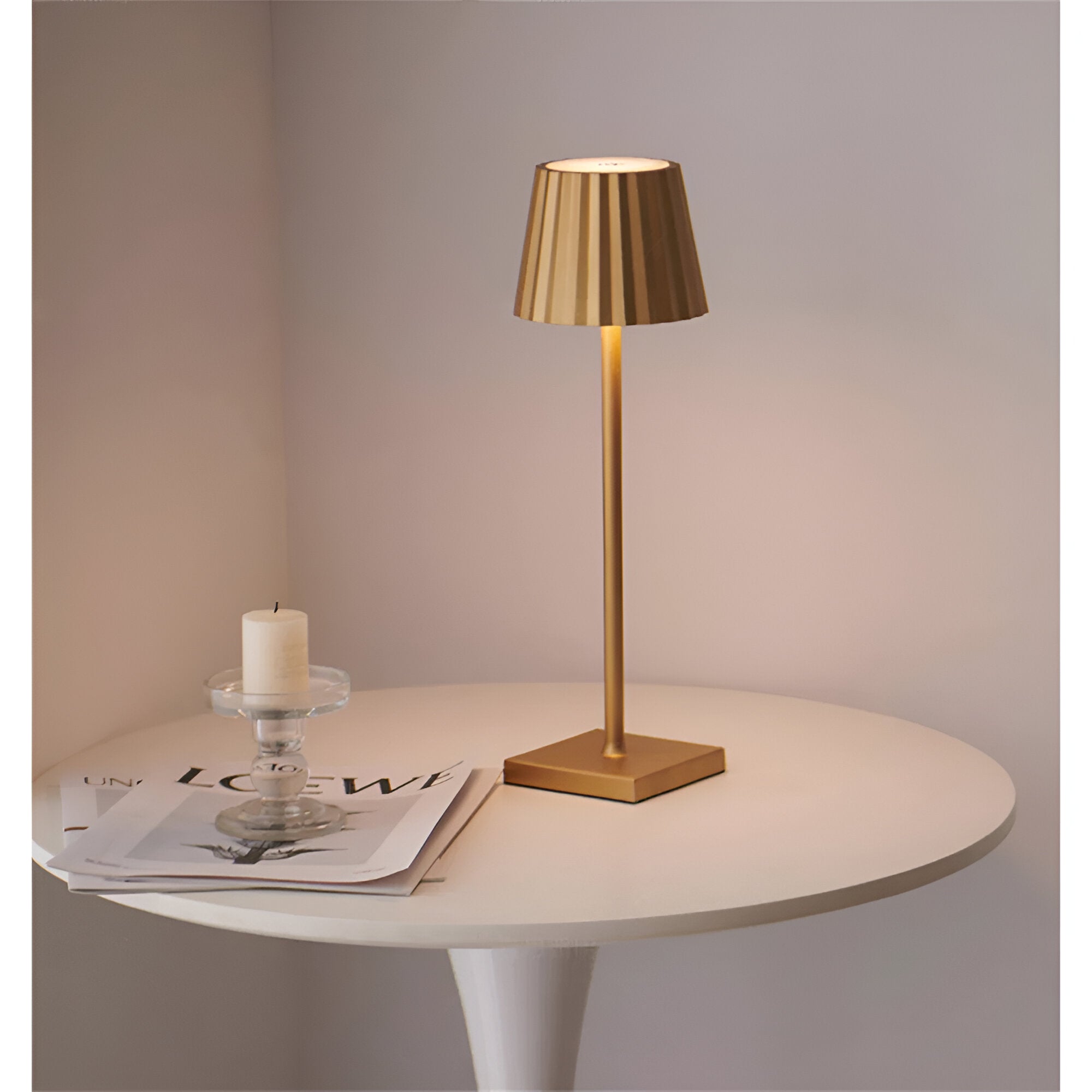 LaminaTouch 2.0 - Dimmable Wireless and Rechargeable Modern LED Table Lamp