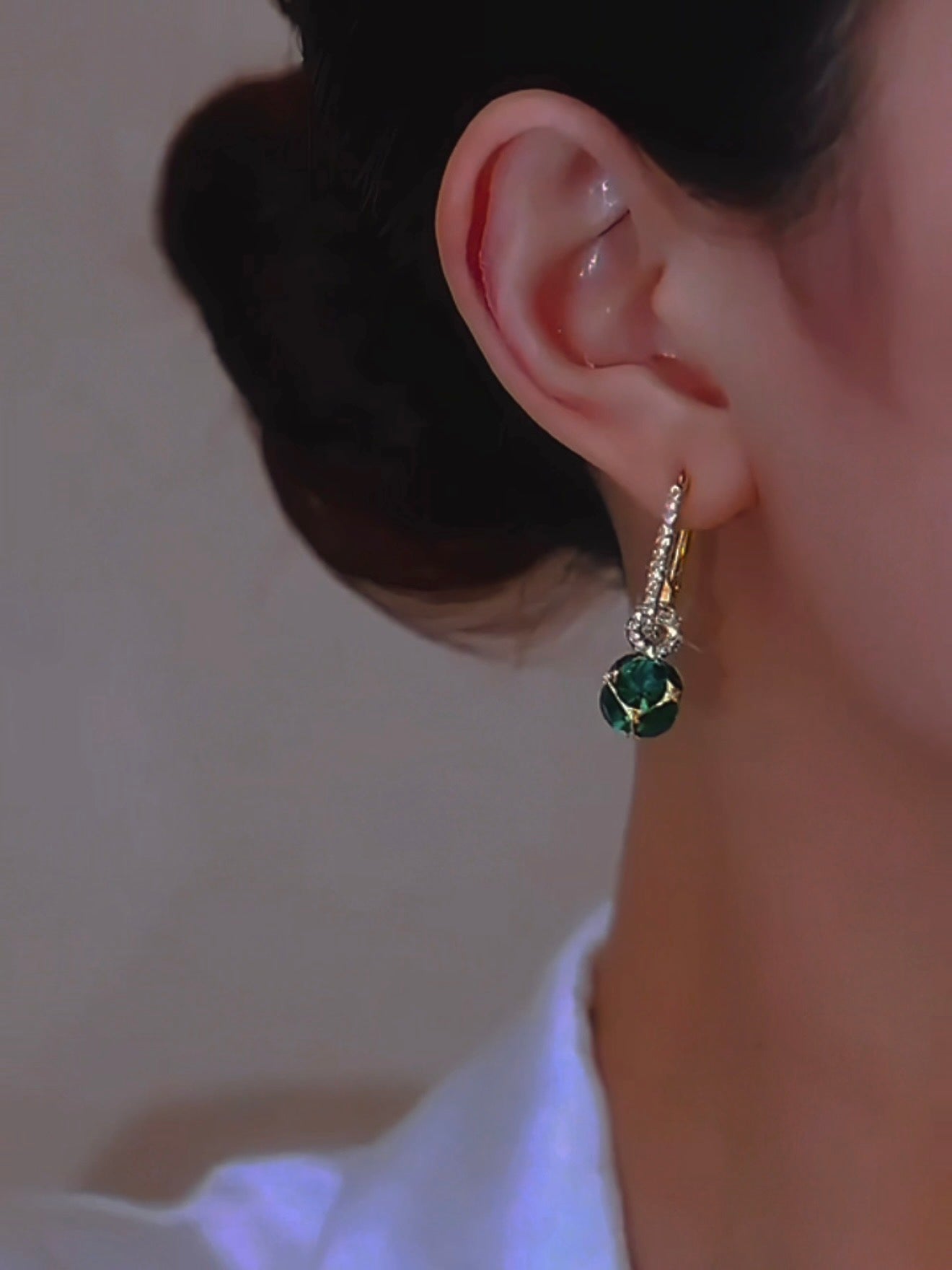 24k Gold-Plated Brass Jewelry™ — Elevate Your Style with Featherlight Luxury That Feels Like a Second Skin